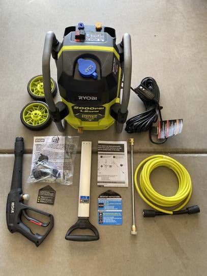RYOBI 2,000 PSI Eléctric Pressure Washer