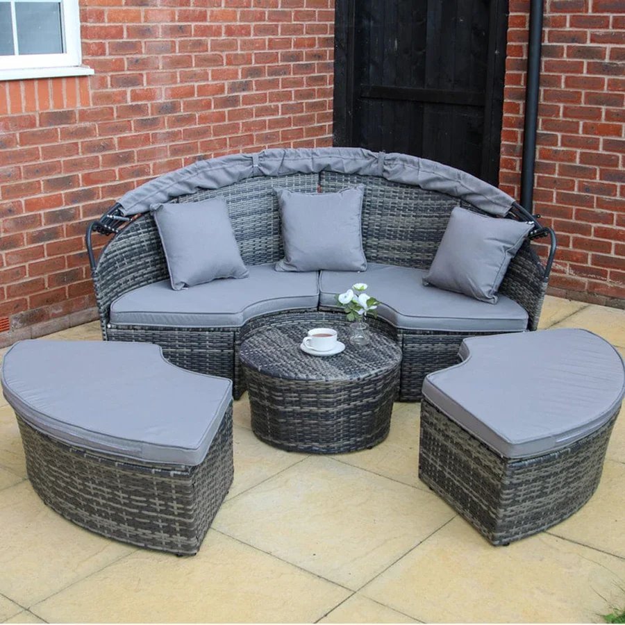 CAMROSE RATTAN GARDEN DAY BED IN GREY